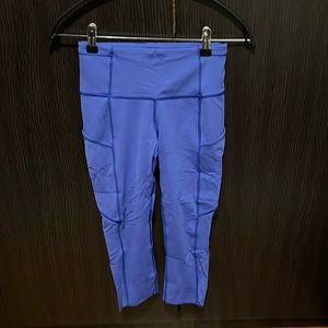 Blue lululemon capri leggings